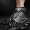 Conception en tissu résistant à l'abrasion et cuir, améliorant la durabilité et la performance de nos gants militaires.