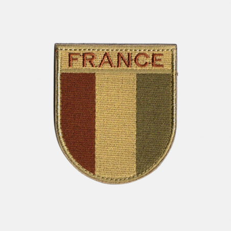 Notre Écusson Scratch France pour Airsoft ajoute une touche de style à votre uniforme tout en affichant votre fierté nationale.